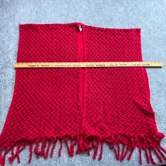 Just Be Shaw Wrap Womens One Size‎ Red Chevron Fringe Layering Knit Boho Hippie - Picture 11 of 12